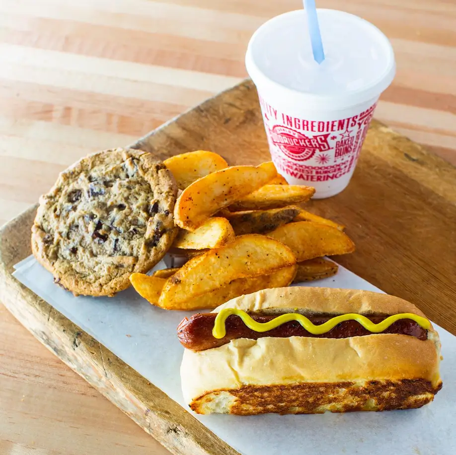 Fuddruckers Kids Meals Menu USA