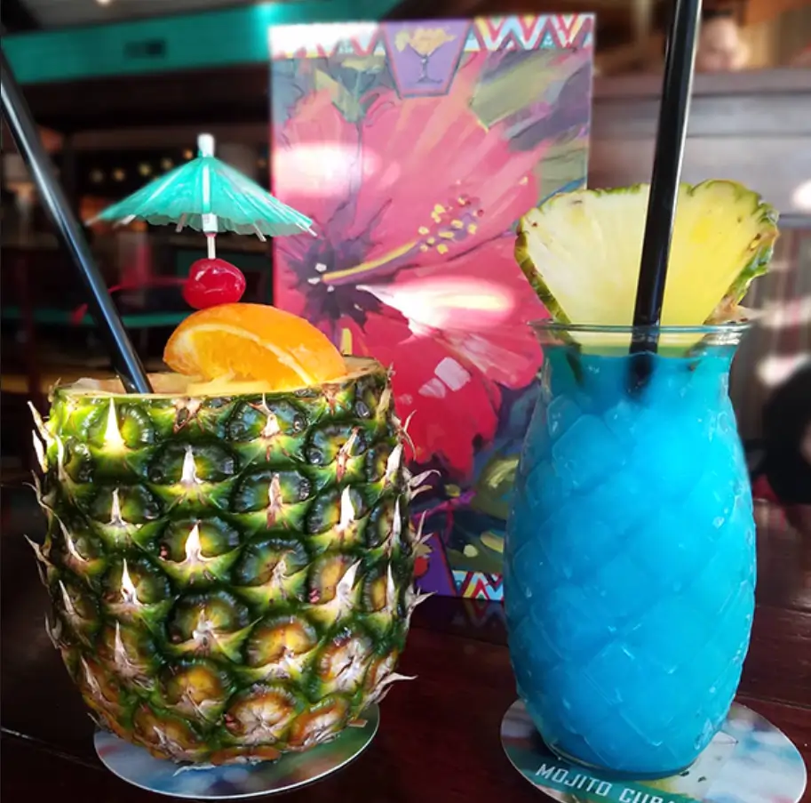 Bahama Breeze Two for One Cocktails Deal USA