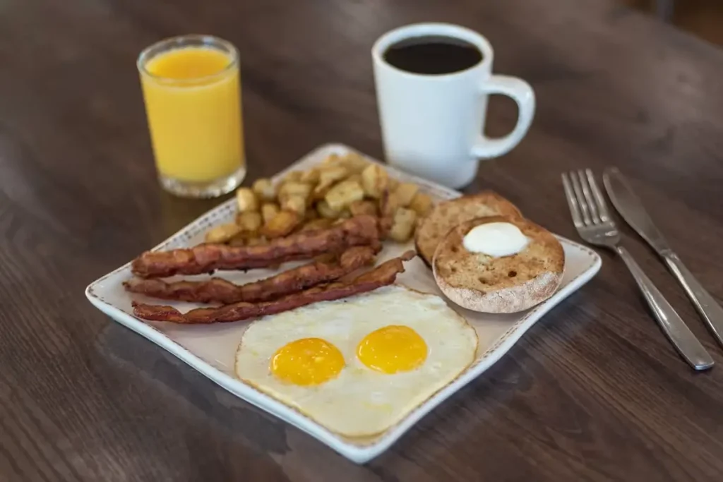The Egg & I Eggs-clusives Menu USA